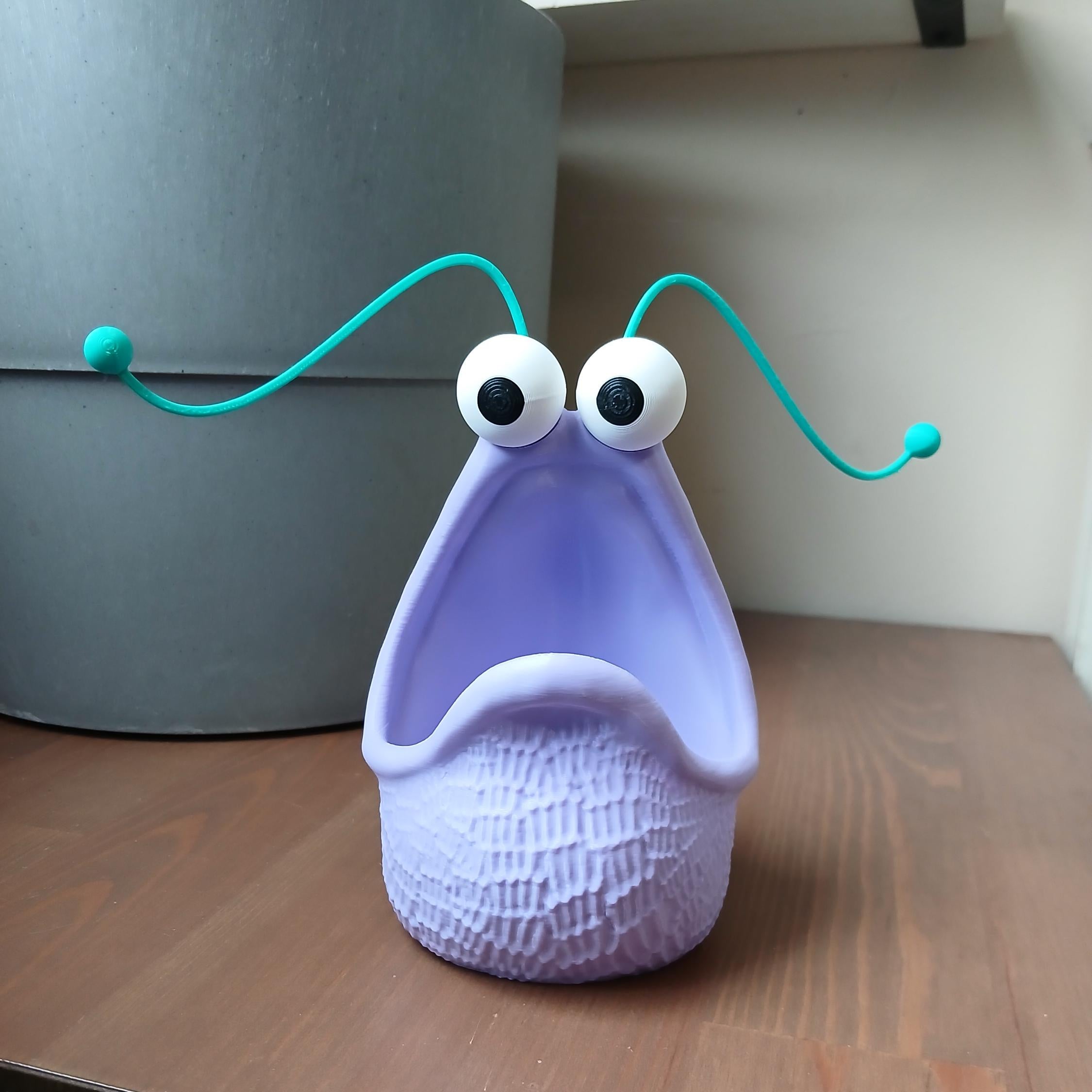 Yip Yip Martian - Weird Alien Bowl Planter, Funny Desk Organizer, Quirky Succulent Holder, Unique Home Decor Gift