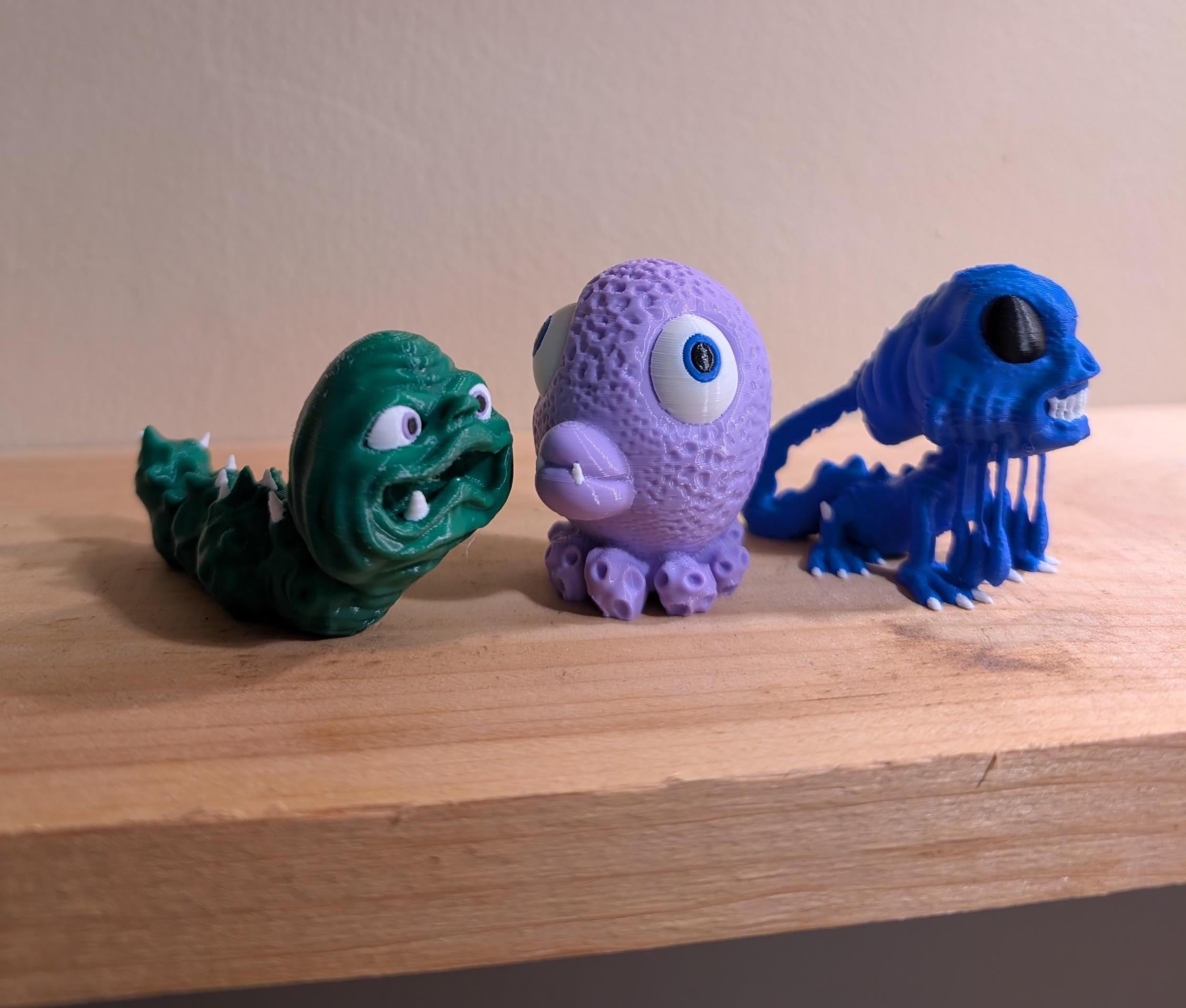 Gary, The Frantic Forest Grub - Pocket Full of Loonies Trinket Collectible