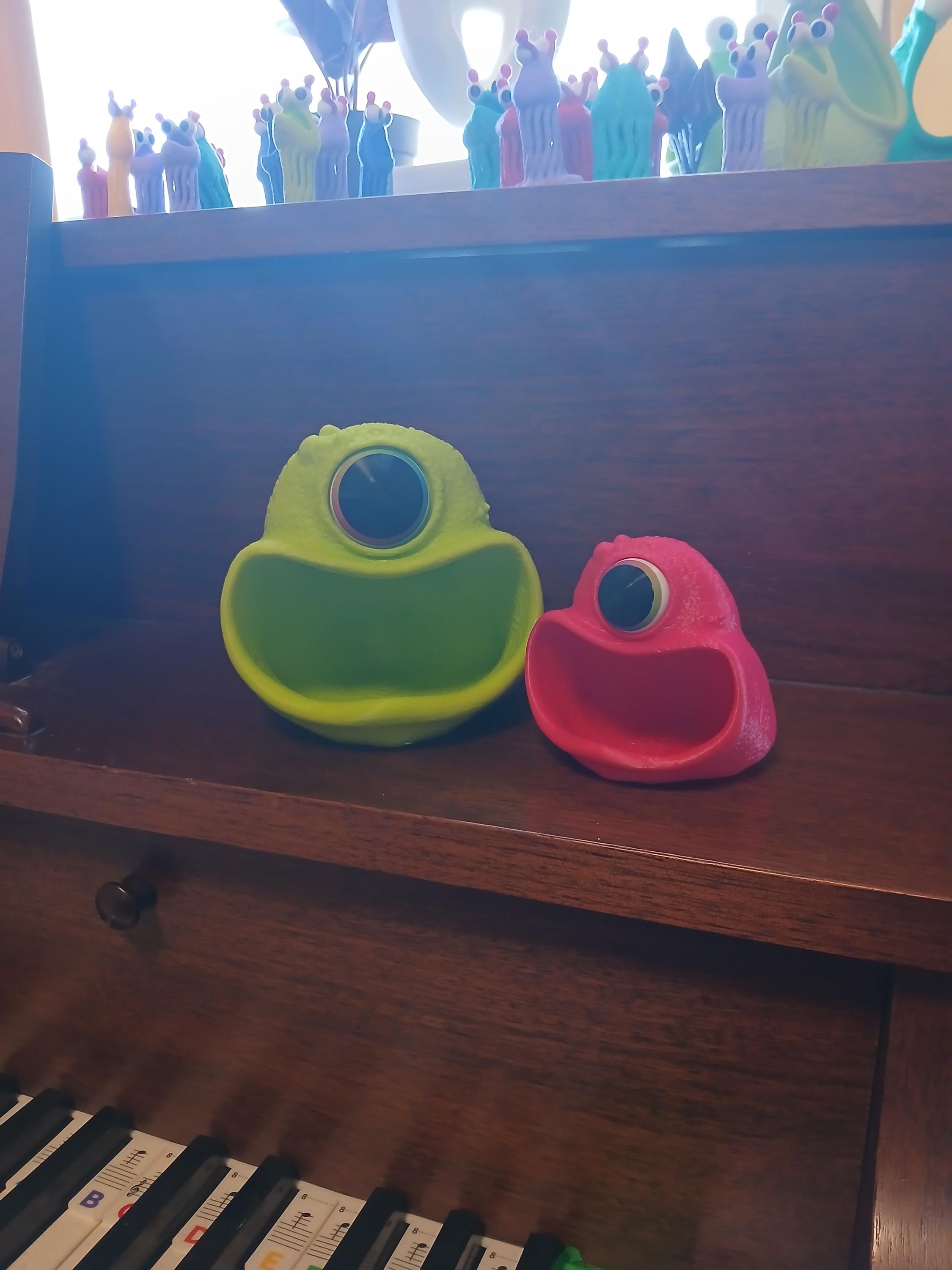 One-Eyed Alien Desk Companion, Coin & Ring Holder